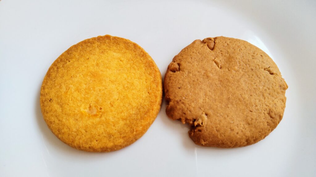 オレンジマーマレードと香ばしキャラメルヘーゼルナッツのクッキー